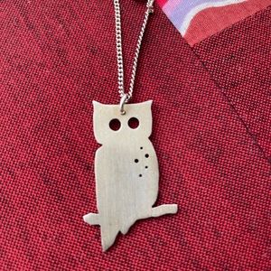 🦉 Adorable sterling silver owl necklace.